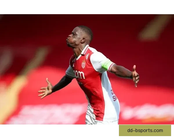 扎卡里亚在摩纳哥中场表现抢眼 凭借出色拦截能力成为防守核心